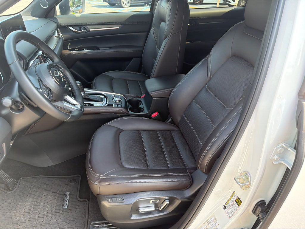 Used 2025 MAZDA CX-5 Signature AWD/4WD image 11