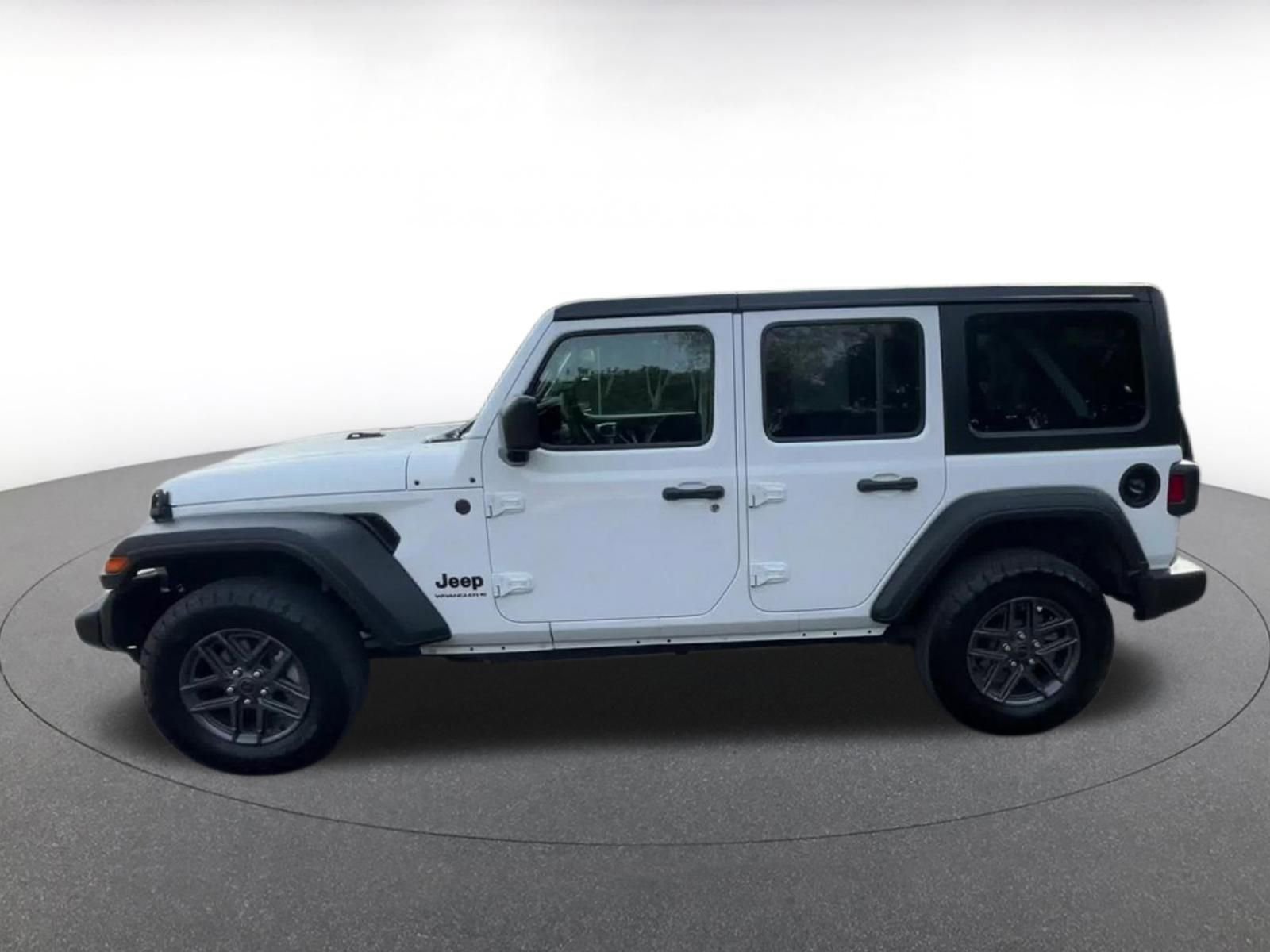 Used 2025 Jeep Wrangler Unlimited Sport AWD/4WD image 8