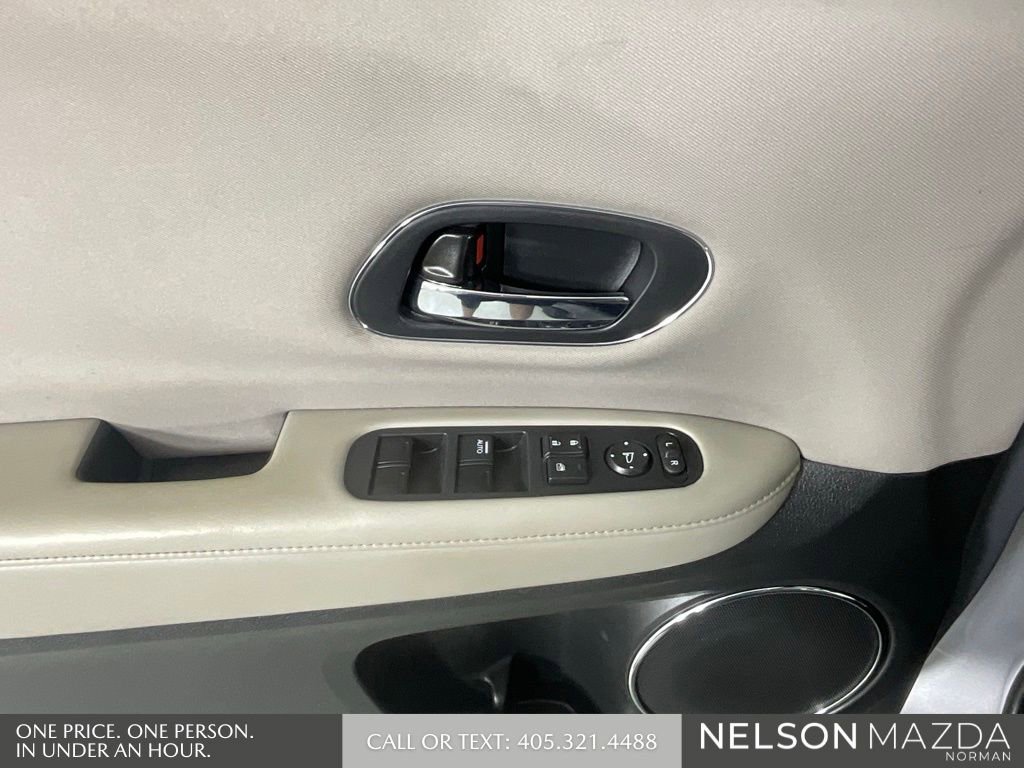 Used 2017 Honda HR-V EX image 18