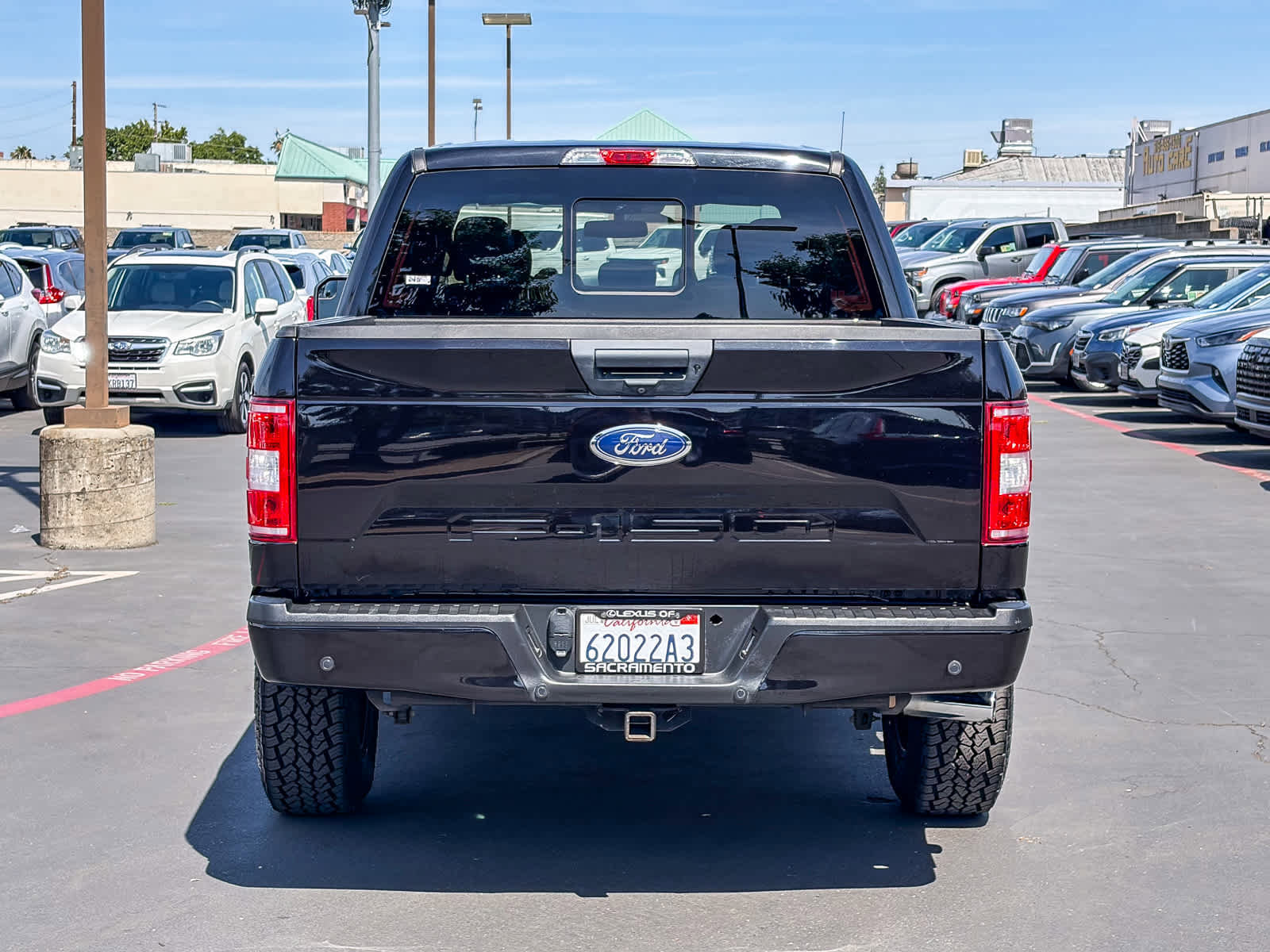Used 2020 Ford F150 XLT w/ Equipment Group 302A Luxury AWD/4WD image 3