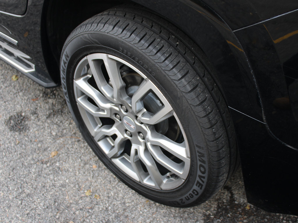 Certified 2022 GMC Terrain Denali w/ LPO, 'HIT The Road' Package image 36