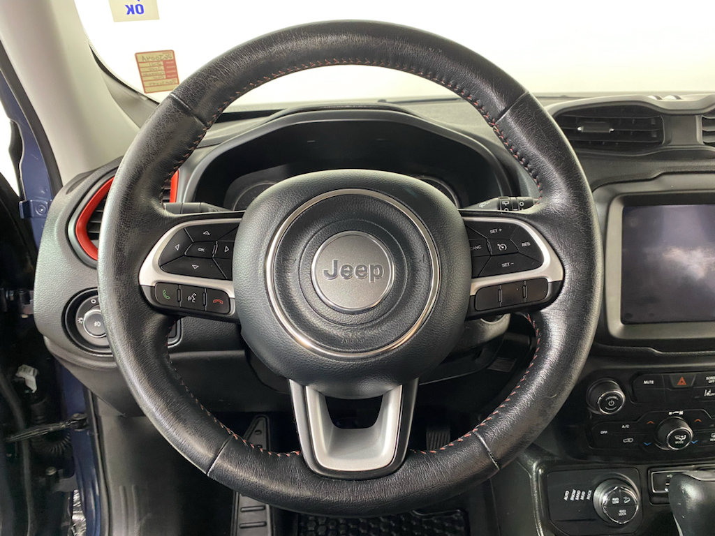 Used 2021 Jeep Renegade Trailhawk w/ Trailer Tow Group AWD/4WD image 23