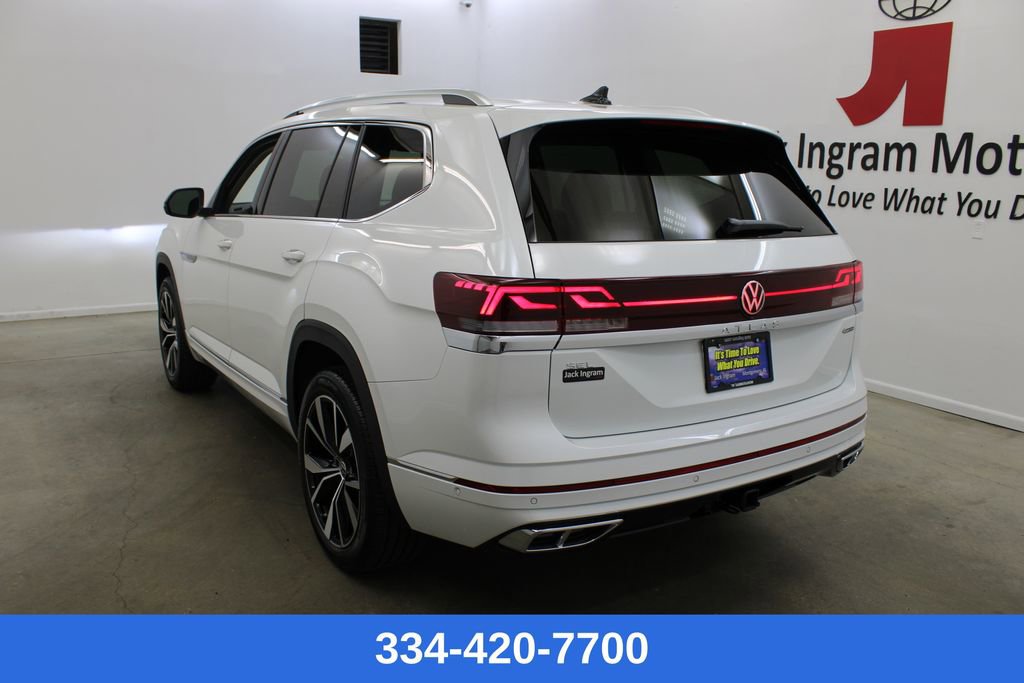 New 2026 Volkswagen Atlas SEL Premium R-Line AWD/4WD image 2