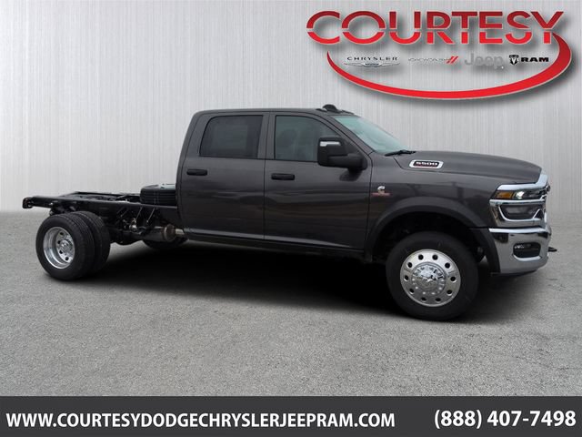 New 2026 RAM 5500 Tradesman AWD/4WD image 1