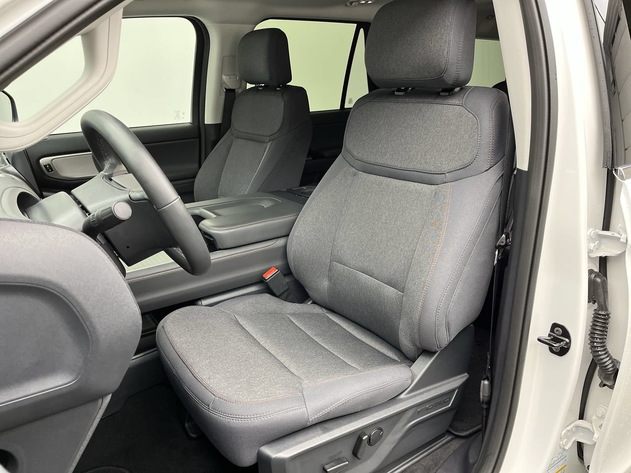 New 2025 Ford Expedition Max Active AWD/4WD image 9