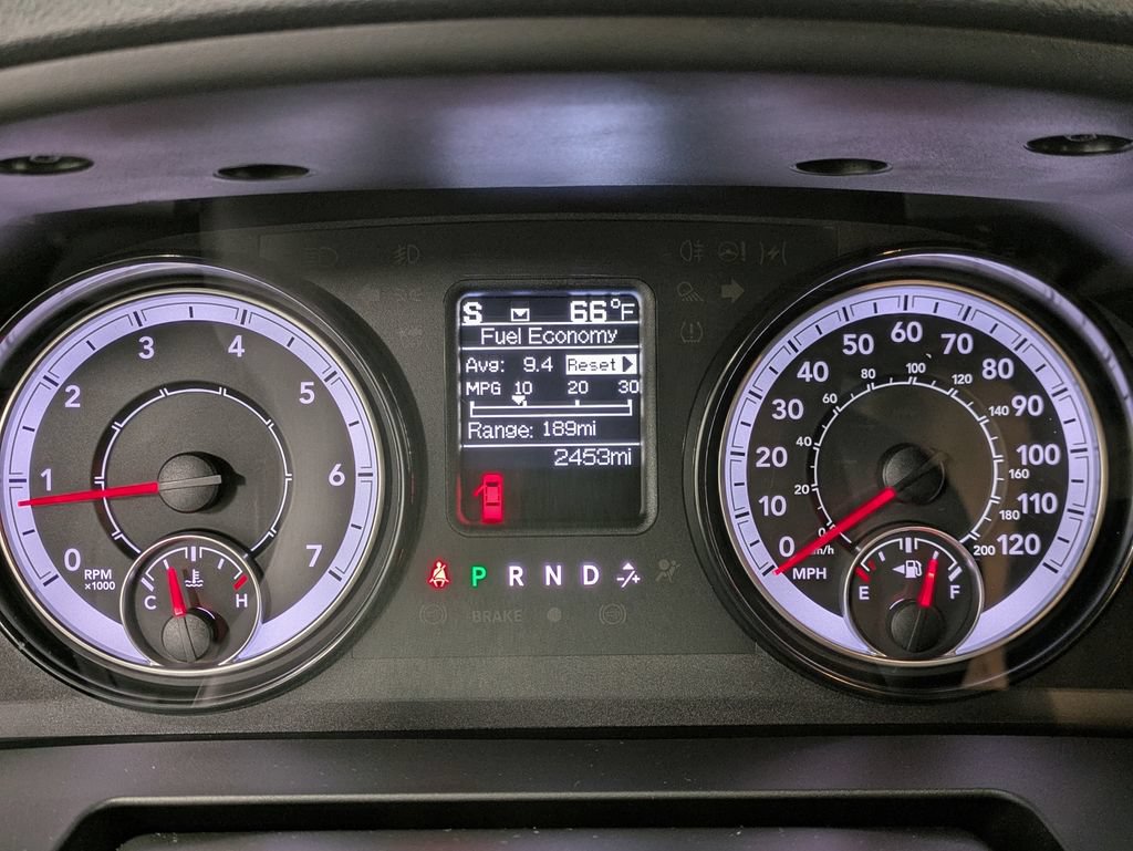 Used 2024 RAM 1500 Warlock w/ Trailer & Traction Group AWD/4WD image 17