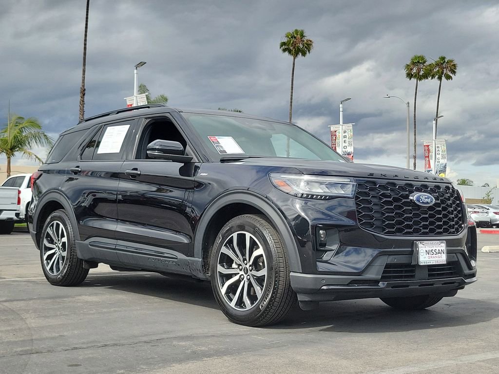 Used 2025 Ford Explorer ST-Line RWD image 33