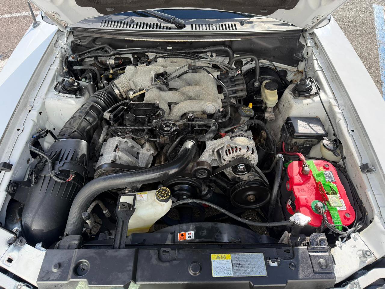 Used 2004 Ford Mustang Convertible RWD image 25