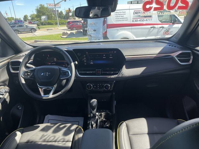 Used 2025 Chevrolet TrailBlazer ACTIV w/ Convenience Package FWD image 39