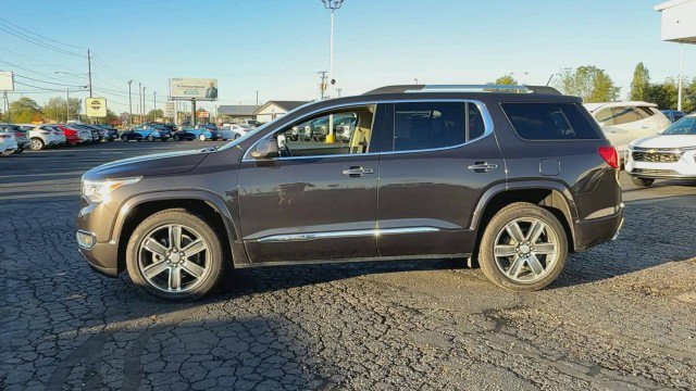 Certified 2018 GMC Acadia Denali w/ Technology Package image 5