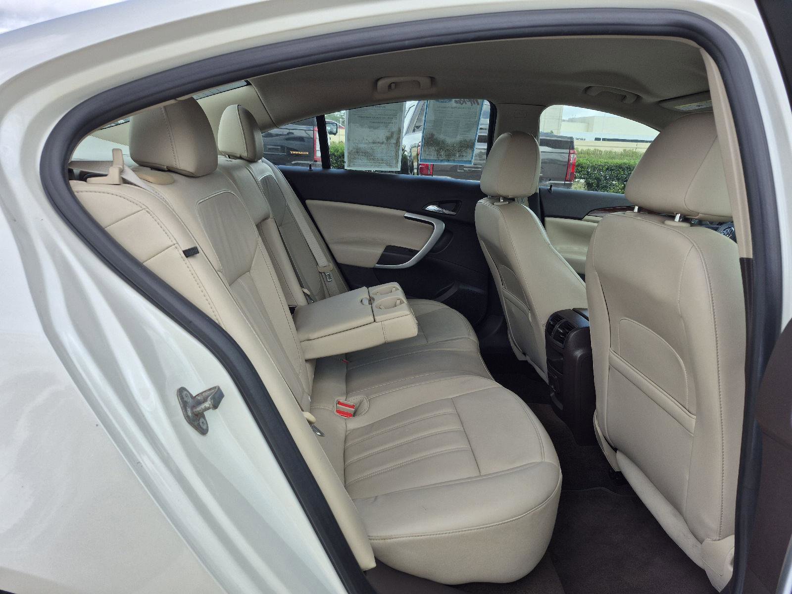 Used 2015 Buick Regal Premium image 11