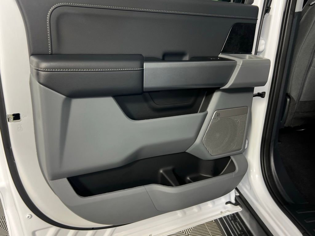 Used 2024 Ford F150 Lightning Flash w/ Max Trailer Tow Package AWD/4WD image 31