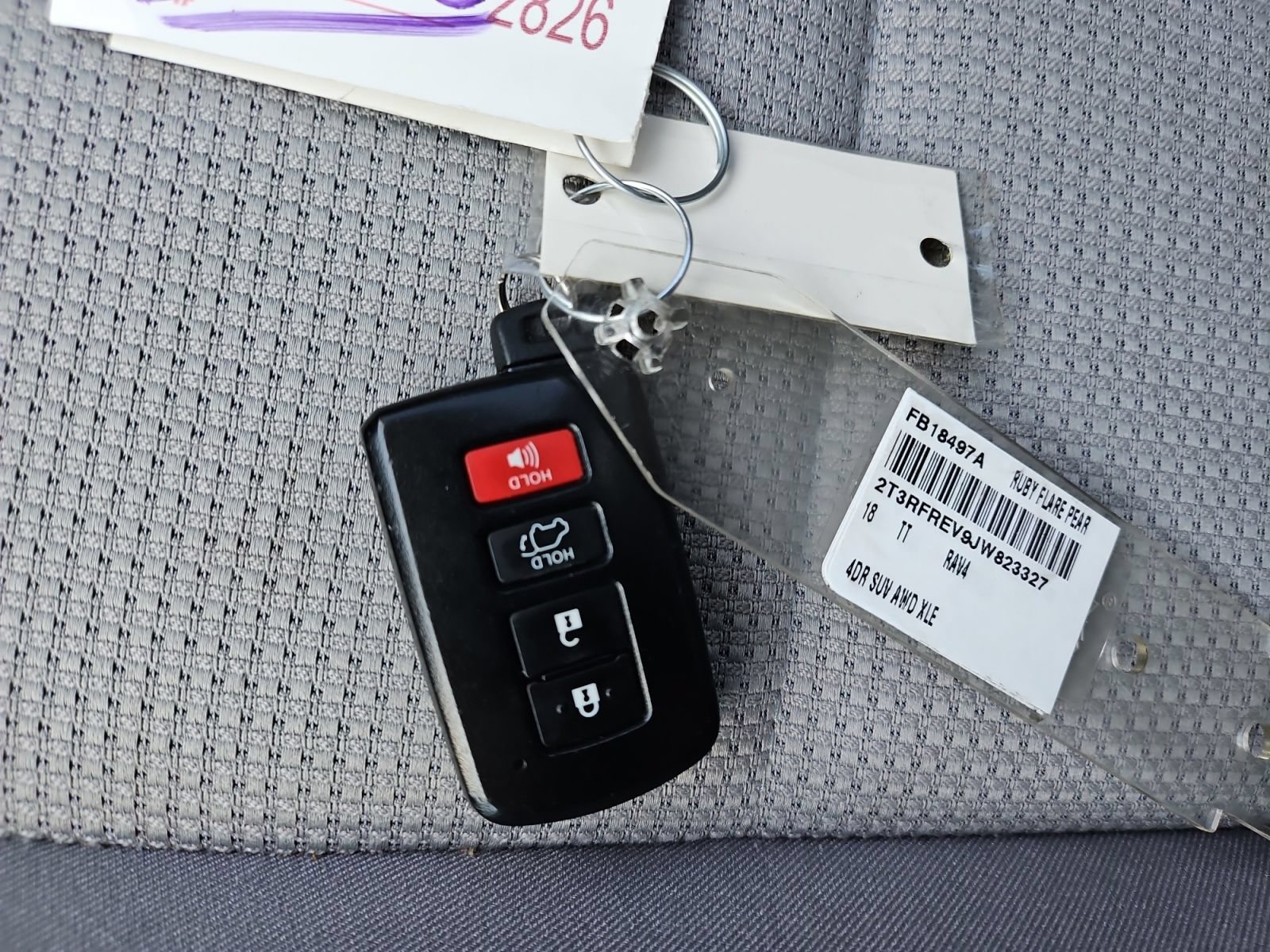 Used 2018 Toyota RAV4 XLE AWD/4WD image 20