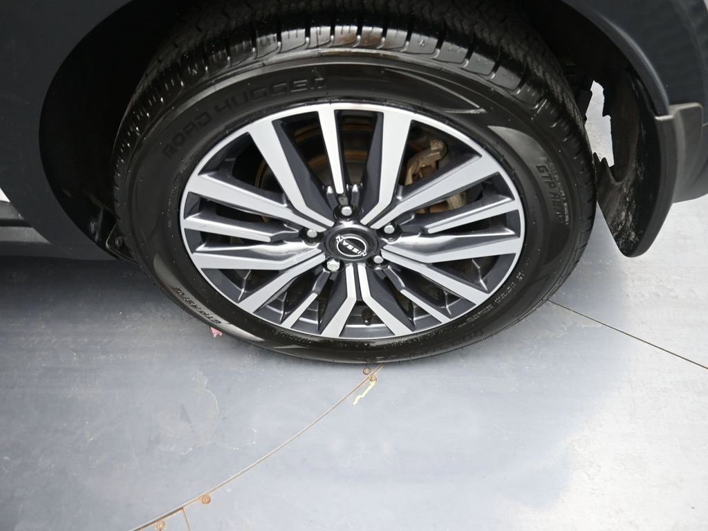 Used 2022 Nissan Kicks SV image 21