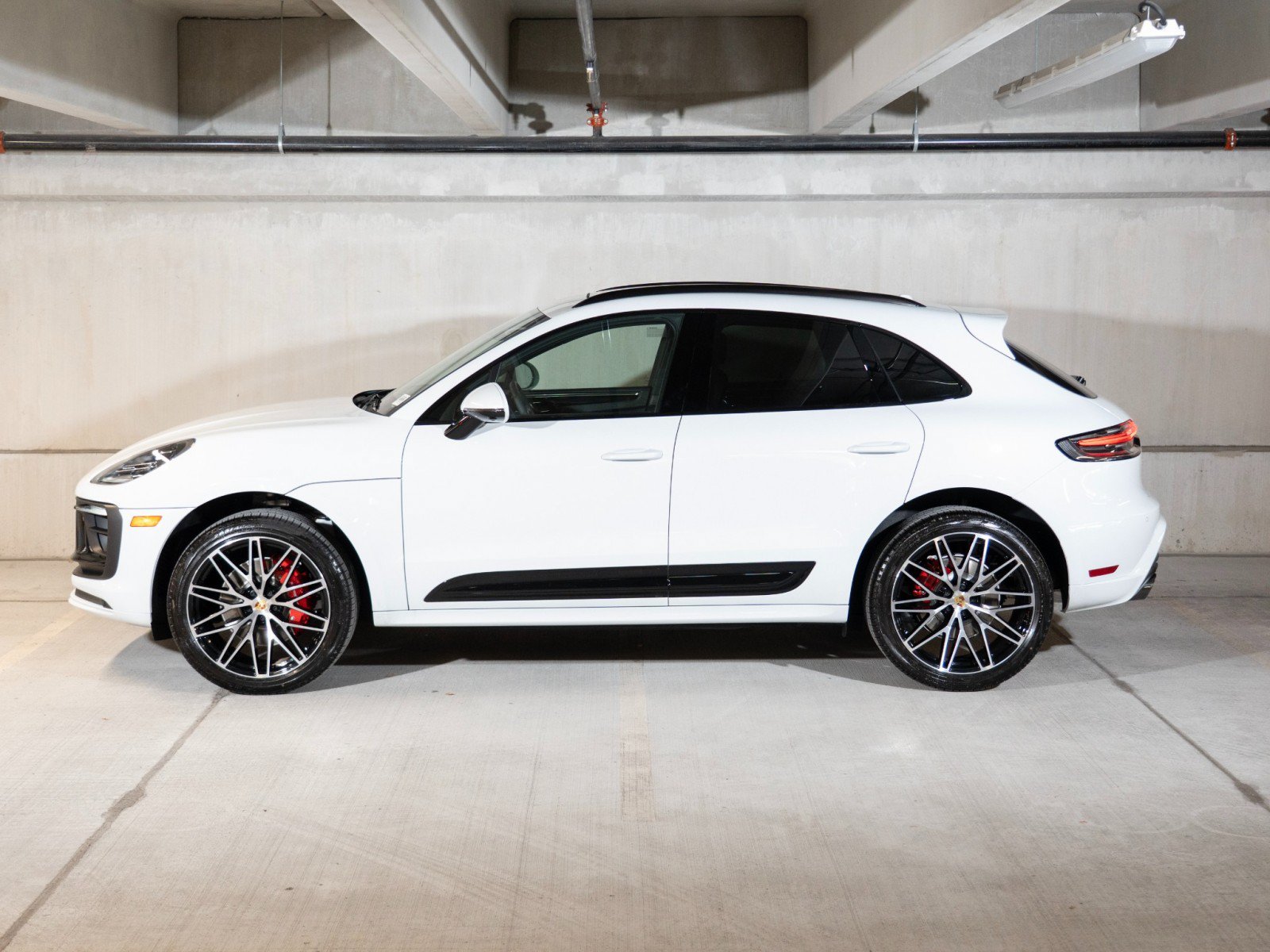 New 2026 Porsche Macan S AWD/4WD image 2