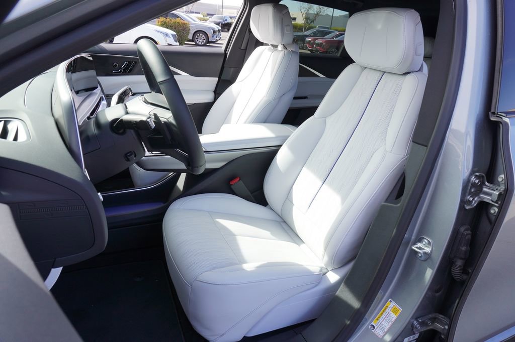 New 2025 Cadillac Lyriq Sport RWD image 13