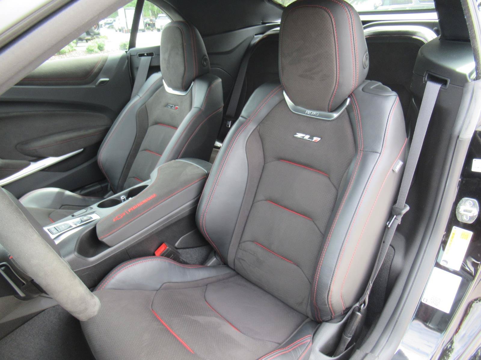 Used 2022 Chevrolet Camaro ZL1 w/ LPO, ZL1 Protection Package RWD image 15