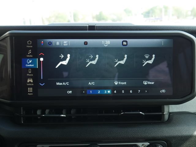 Used 2024 Jeep Wrangler Unlimited Sport AWD/4WD image 19