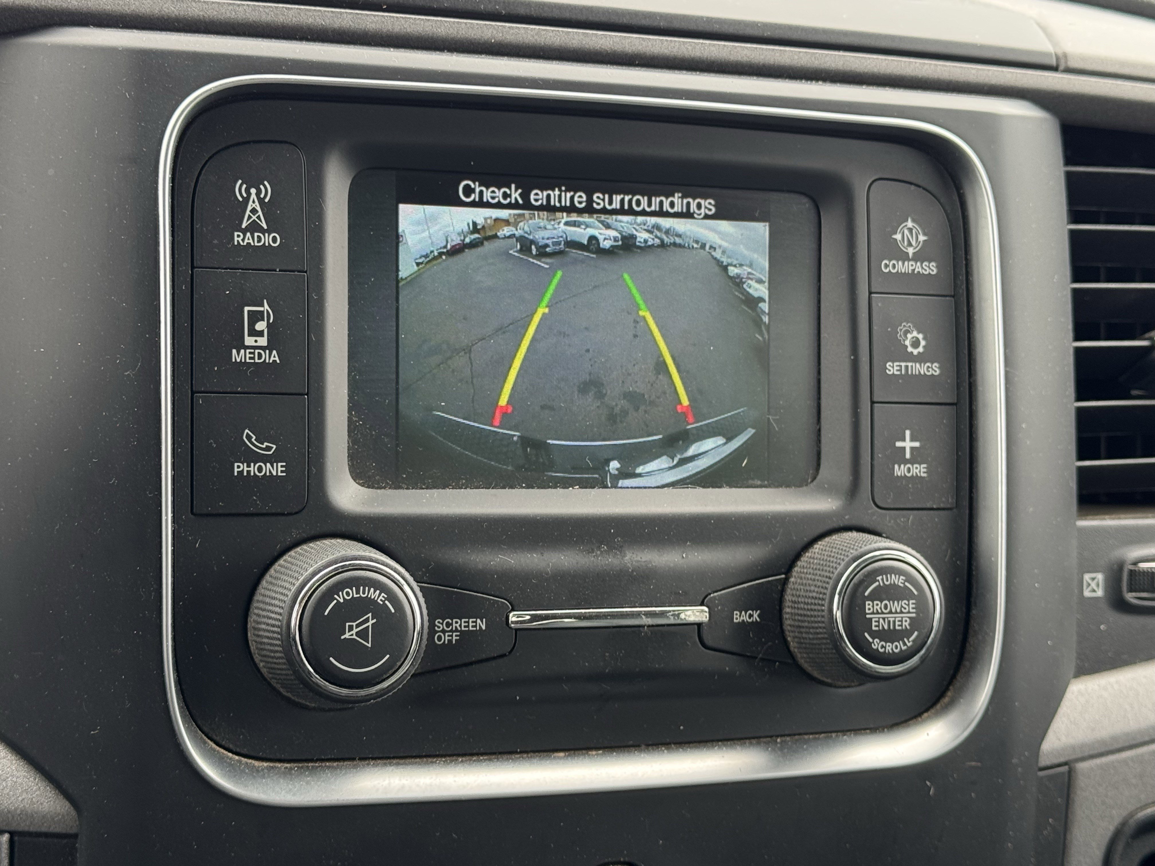 Used 2015 RAM 2500 Tradesman w/ Chrome Appearance Group image 9