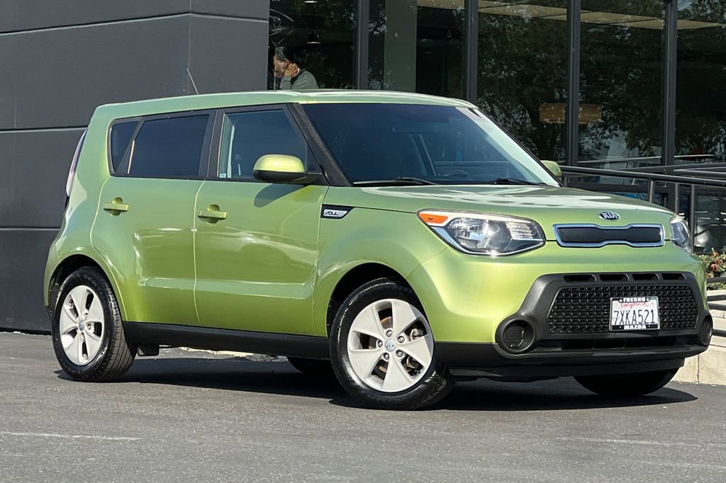 Used 2016 Kia Soul Base image 3