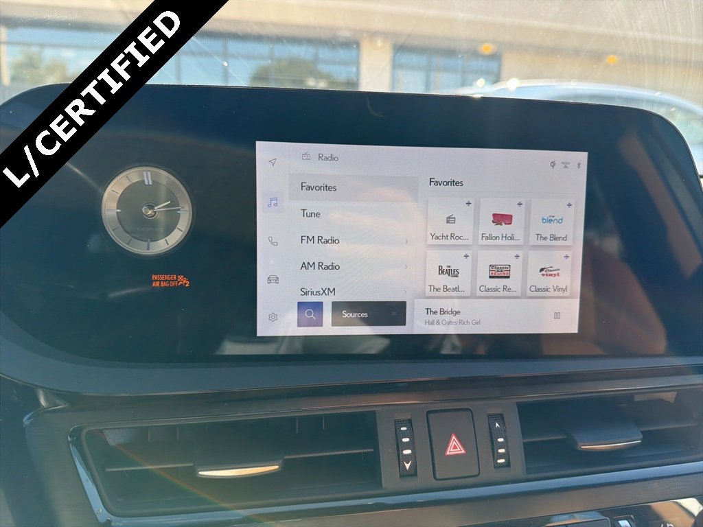 Used 2024 Lexus ES 350 w/ Premium Package image 21