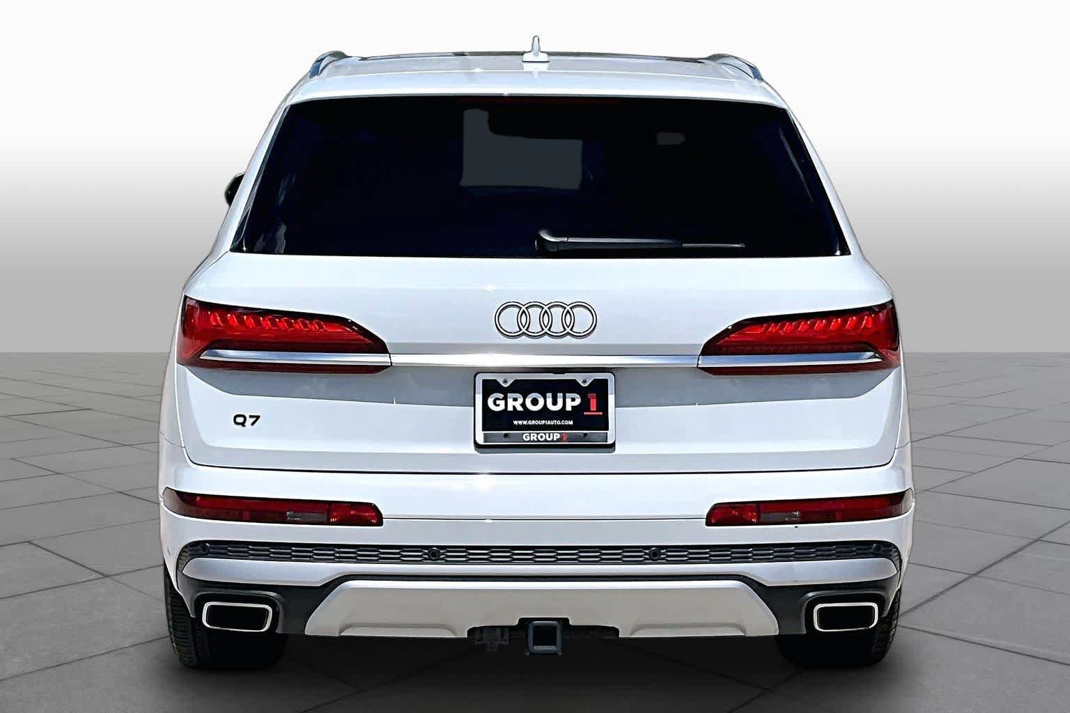 Used 2025 Audi Q7 2.0T Premium w/ Convenience Package AWD/4WD image 5