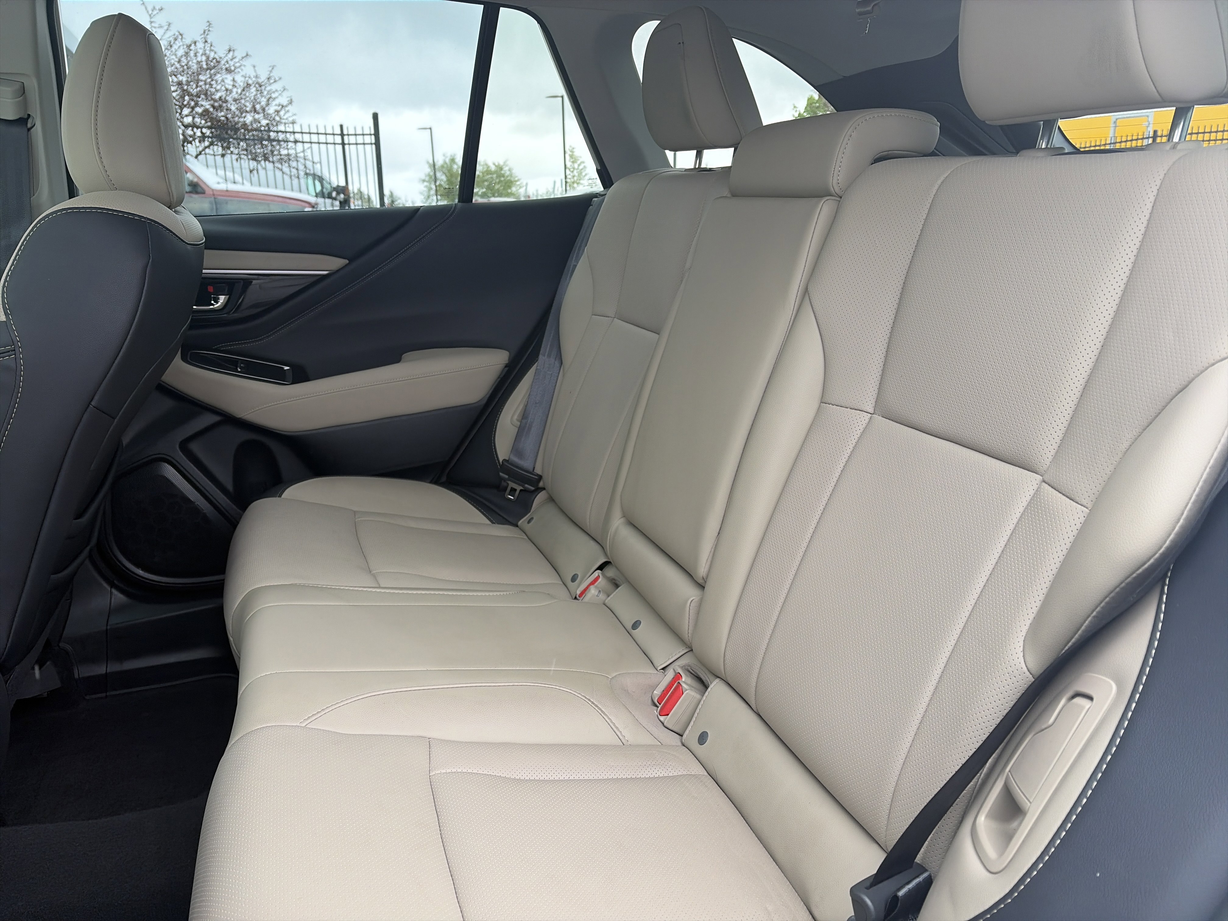 Certified 2025 Subaru Outback Limited w/ Popular Package #2 image 25