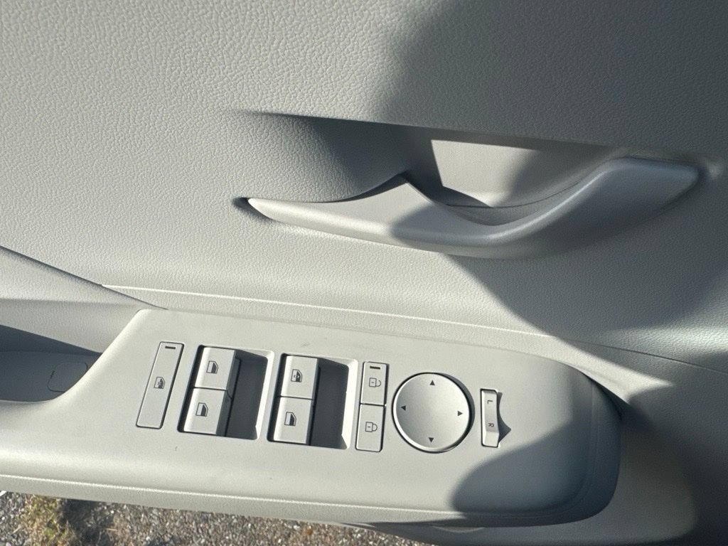 New 2026 Hyundai Kona SEL Sport FWD image 13
