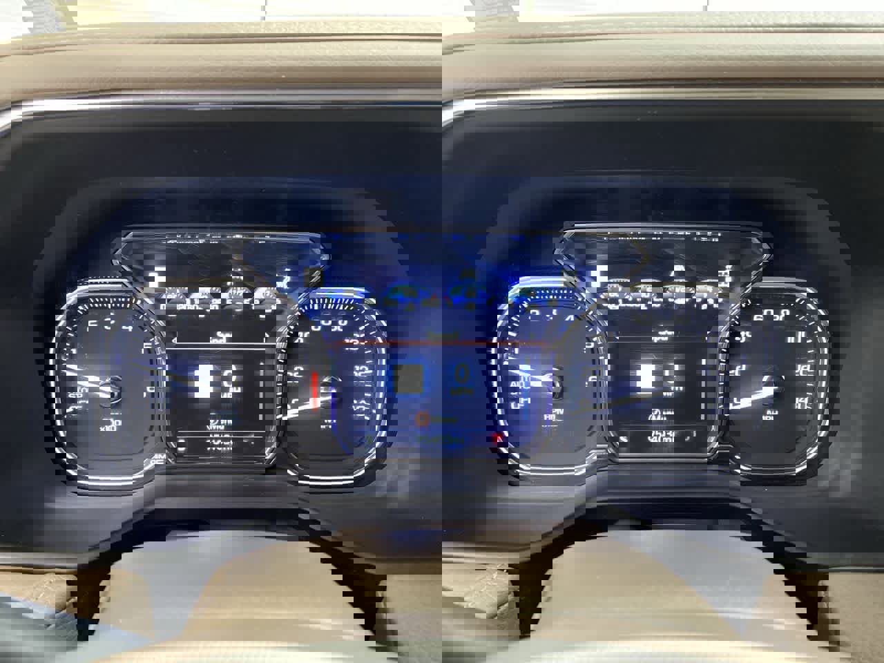 Used 2021 GMC Yukon Denali w/ Denali Premium Package image 26