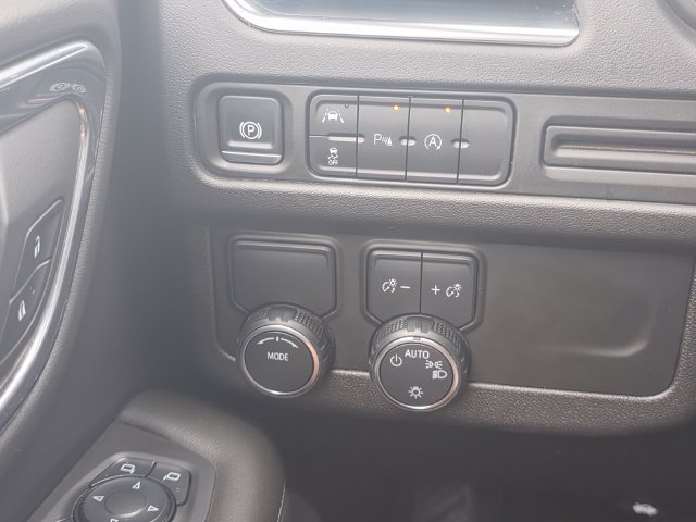 Certified 2024 Chevrolet Tahoe LT RWD image 32