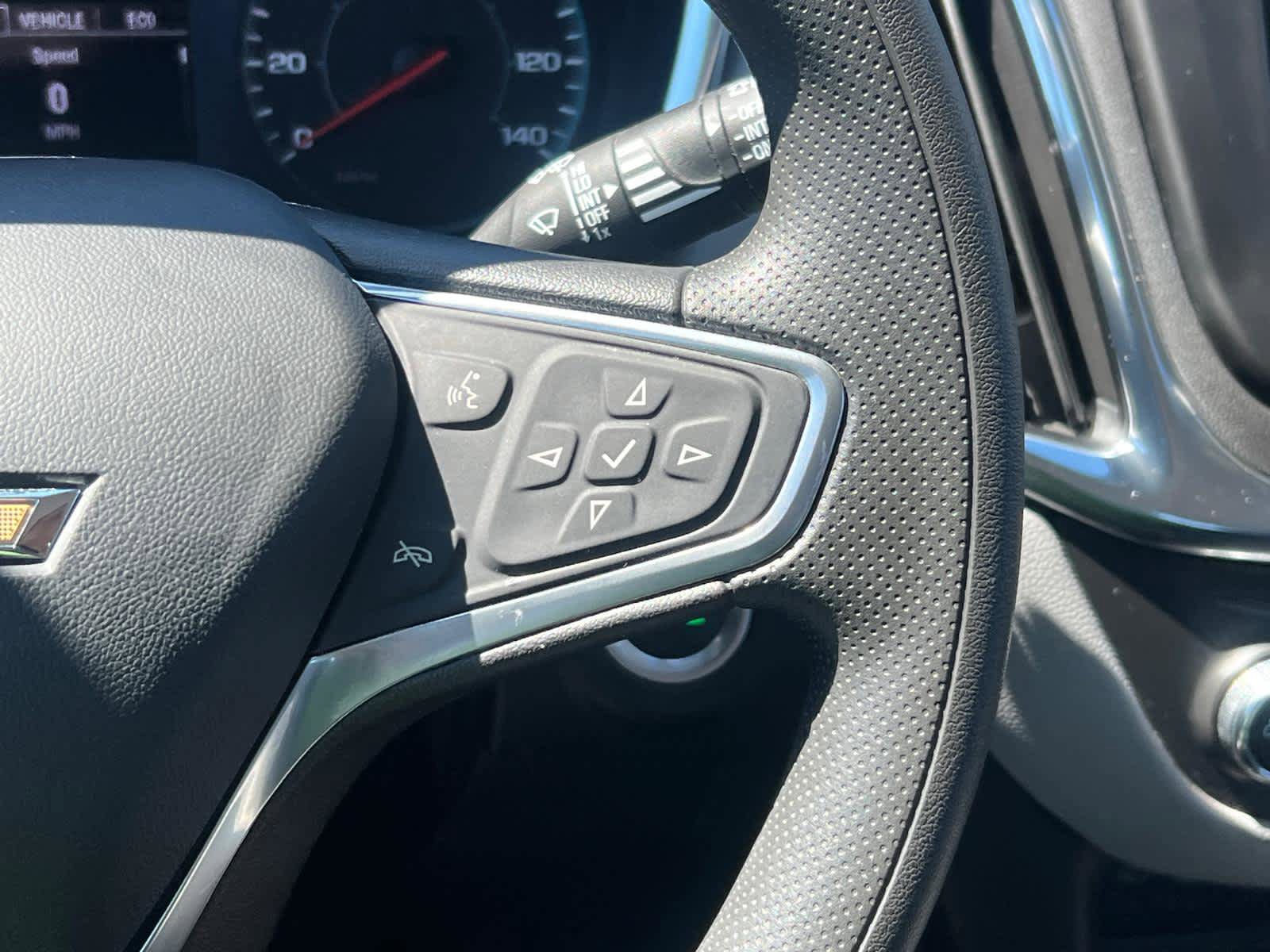 Certified 2023 Chevrolet Equinox LS w/ Driver Confidence II Package image 20