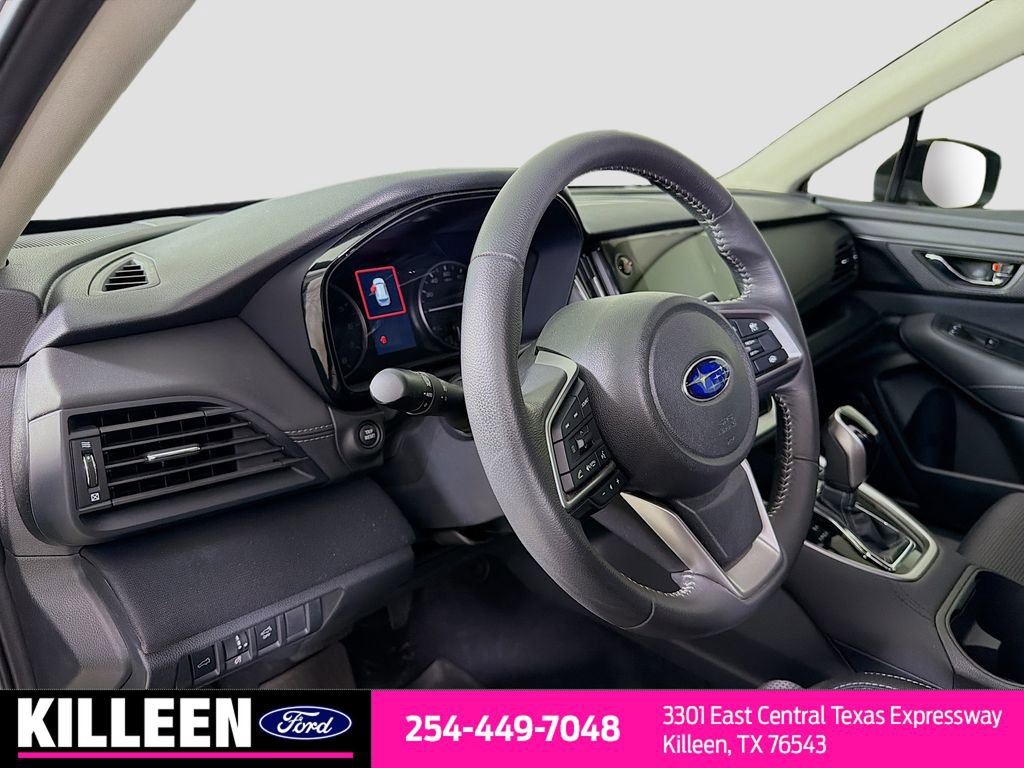 Used 2025 Subaru Outback Premium image 10