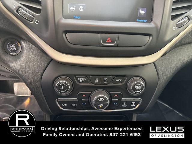 Used 2015 Jeep Cherokee Limited image 10