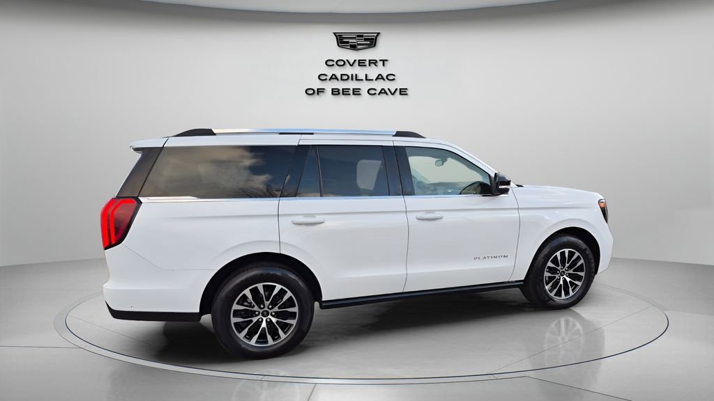 Used 2025 Ford Expedition Platinum image 10