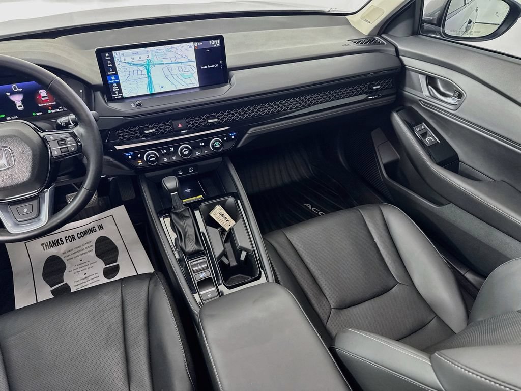 Used 2025 Honda Accord Touring image 32