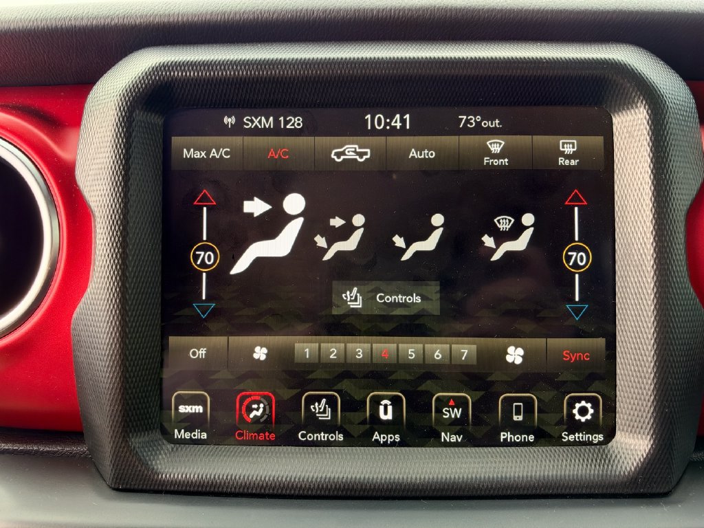 Used 2023 Jeep Gladiator Rubicon w/ LED Lighting Group AWD/4WD image 16