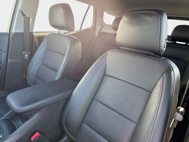 Used 2023 GMC Terrain SLT AWD/4WD image 20