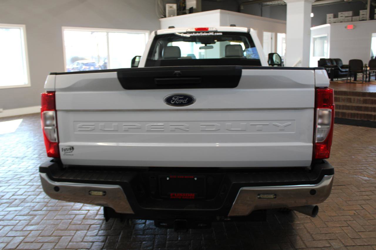Used 2020 Ford F250 XL w/ Power Equipment Group RWD image 6