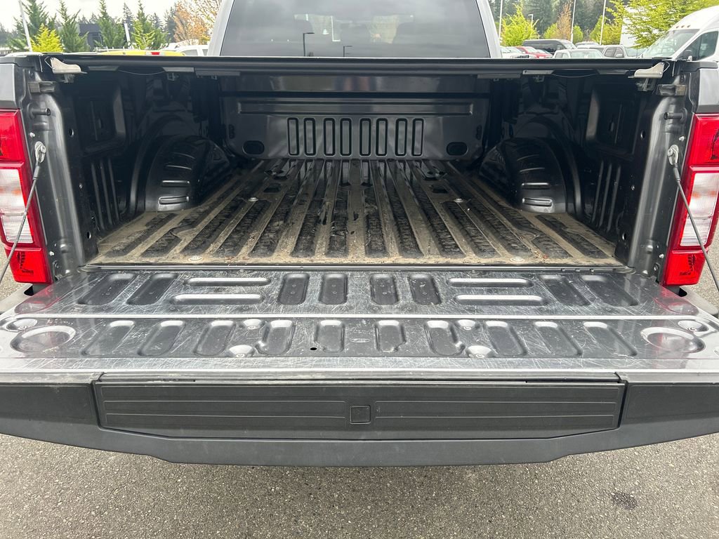 Used 2022 Ford F250 XLT w/ XLT Premium Package AWD/4WD image 32