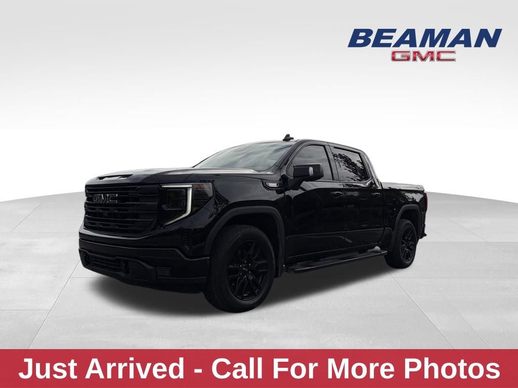 Used 2022 GMC Sierra 1500 Elevation w/ Elevation Premium Package