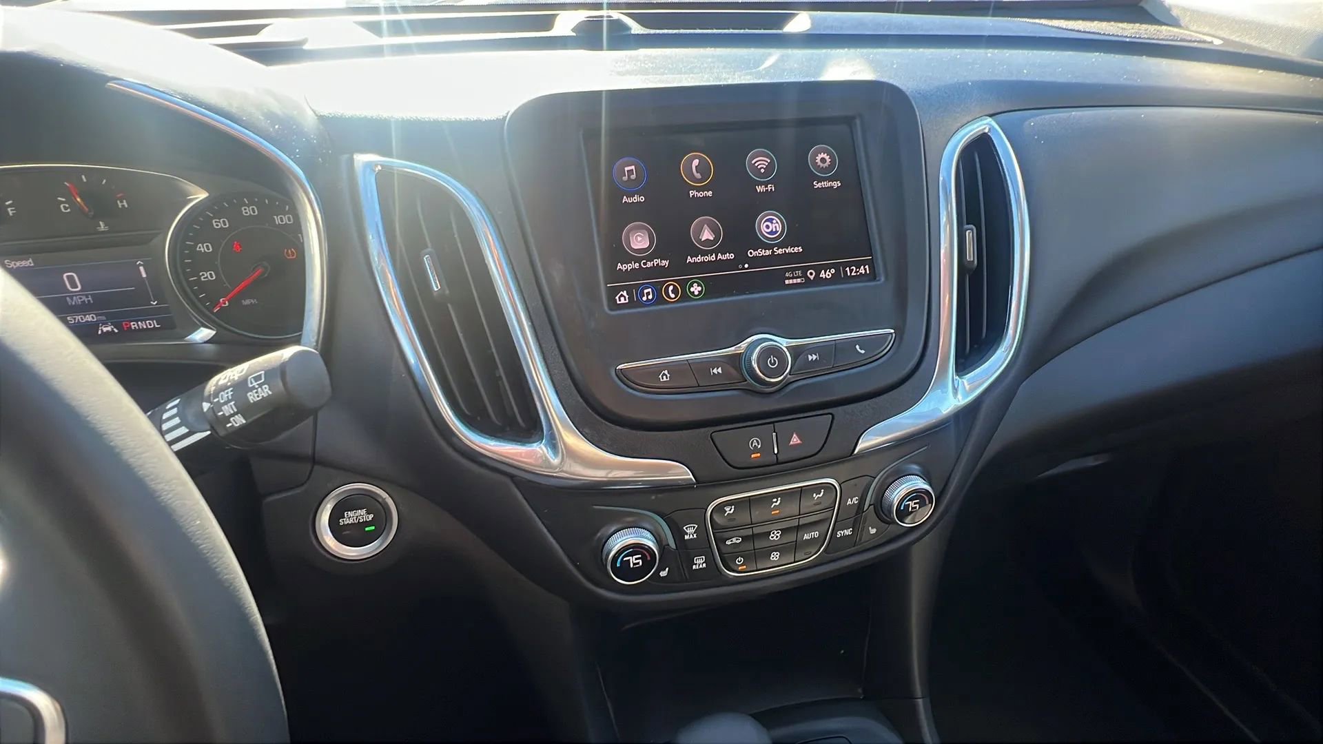 Used 2023 Chevrolet Equinox LT w/ Driver Convenience Package image 17