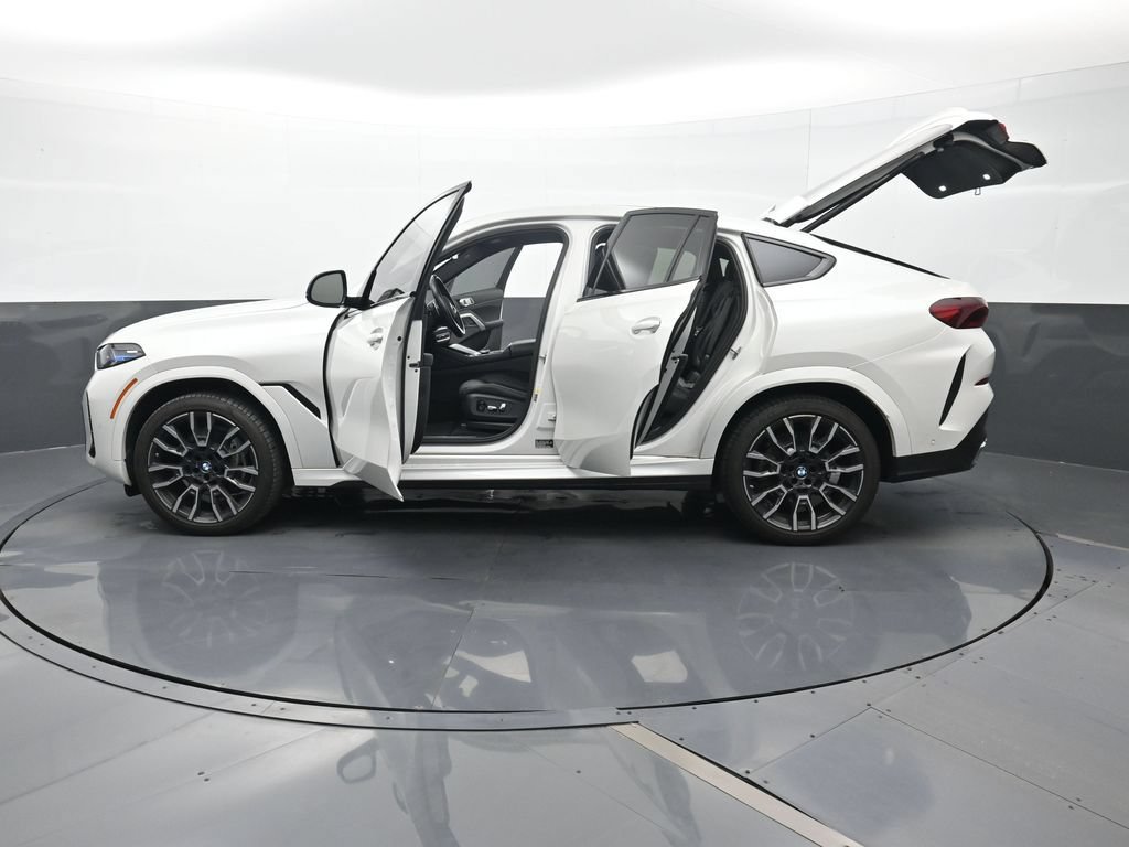 Used 2024 BMW X6 xDrive40i AWD/4WD image 25
