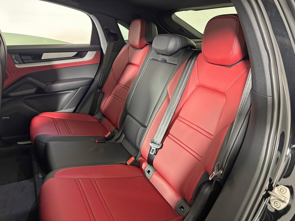 New 2026 Porsche Cayenne S image 34