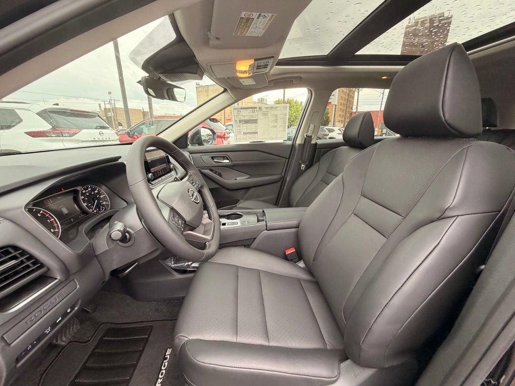 New 2026 Nissan Rogue Dark Armor FWD image 12