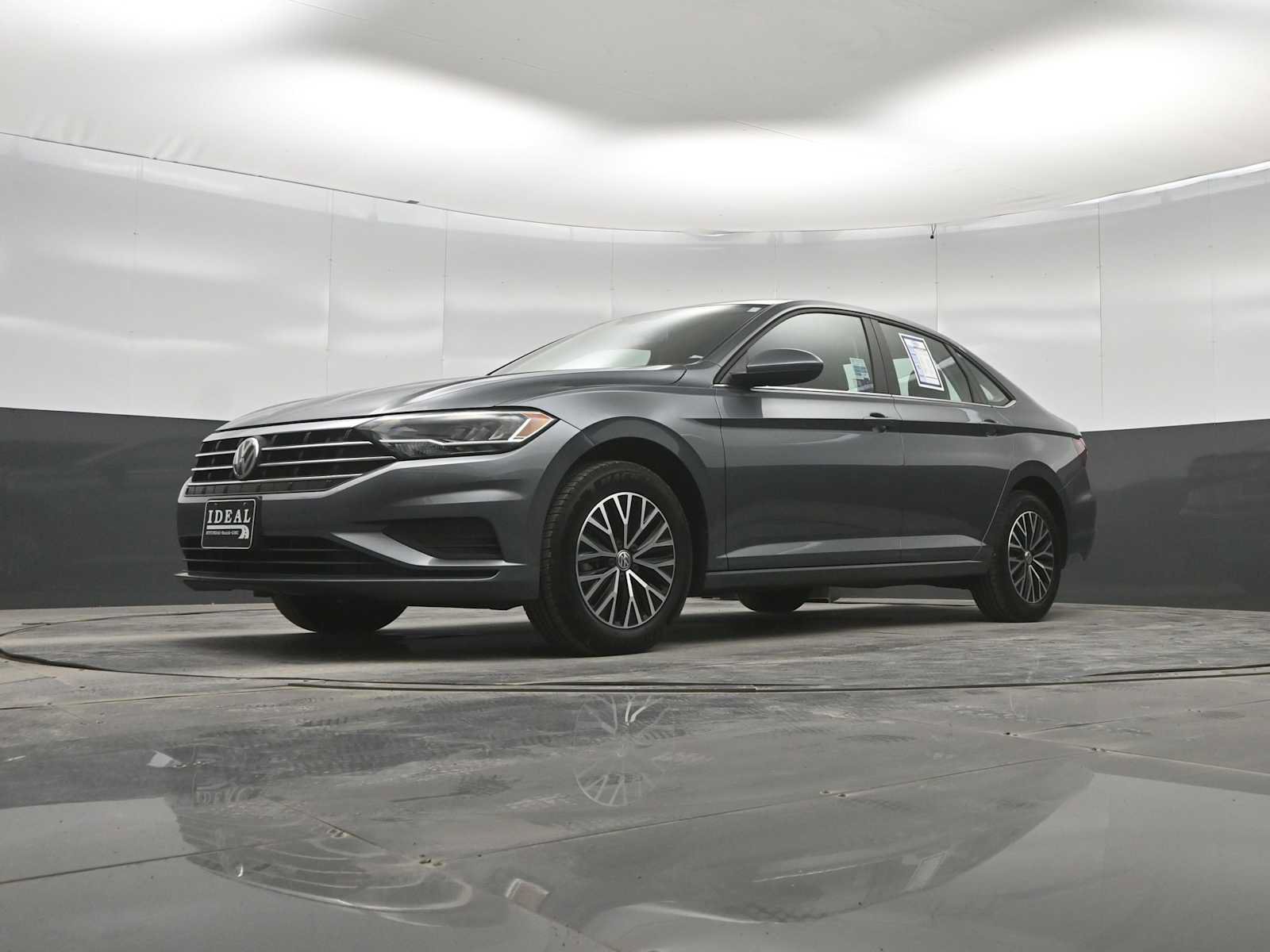 Used 2021 Volkswagen Jetta SE FWD image 36