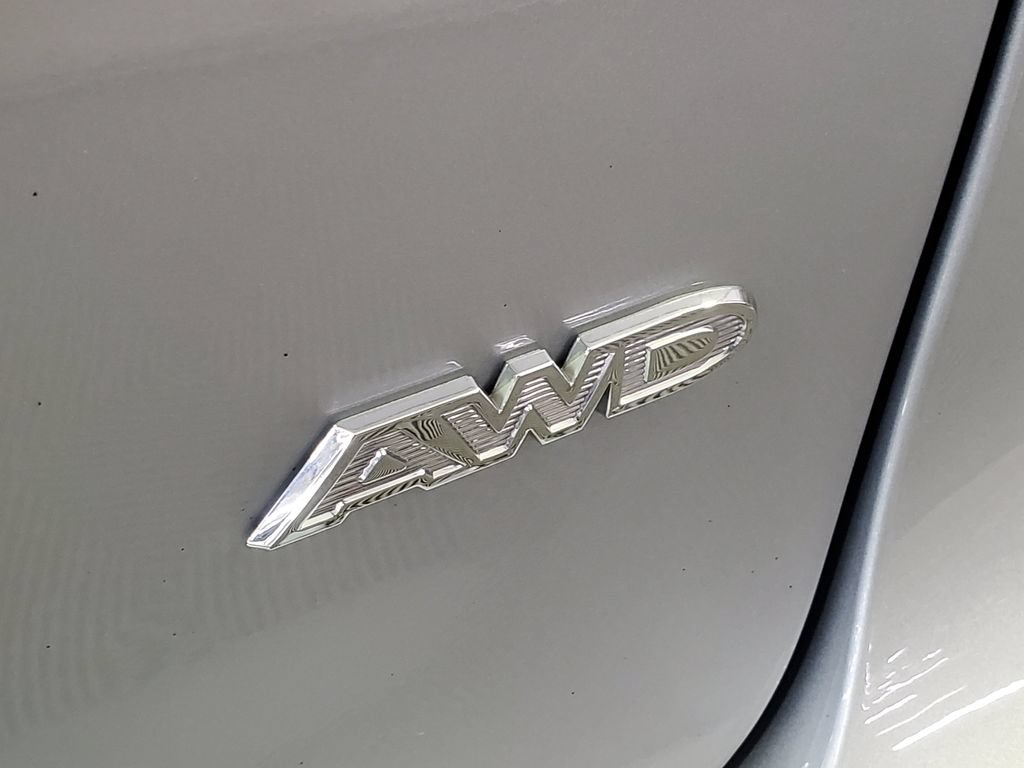 Used 2023 Chrysler Pacifica Touring-L AWD/4WD image 32
