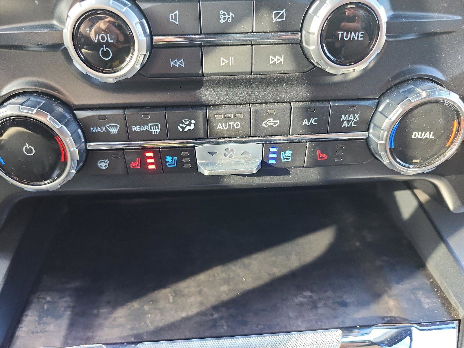 Used 2023 Ford F250 Lariat w/ Lariat Ultimate Package image 20