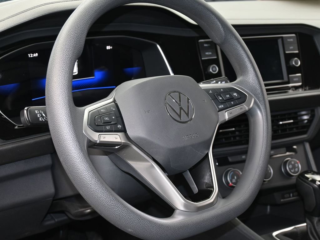 Used 2023 Volkswagen Jetta S image 13