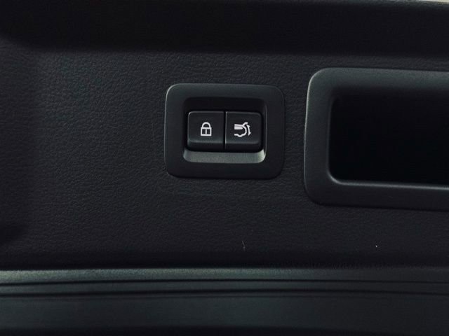 Used 2025 MAZDA CX-50 AWD 2.5 S w/ Premium Plus Pkg image 12