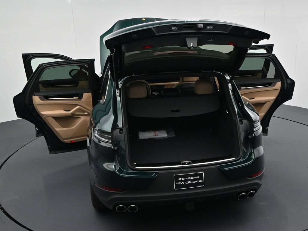 New 2026 Porsche Cayenne AWD/4WD image 21